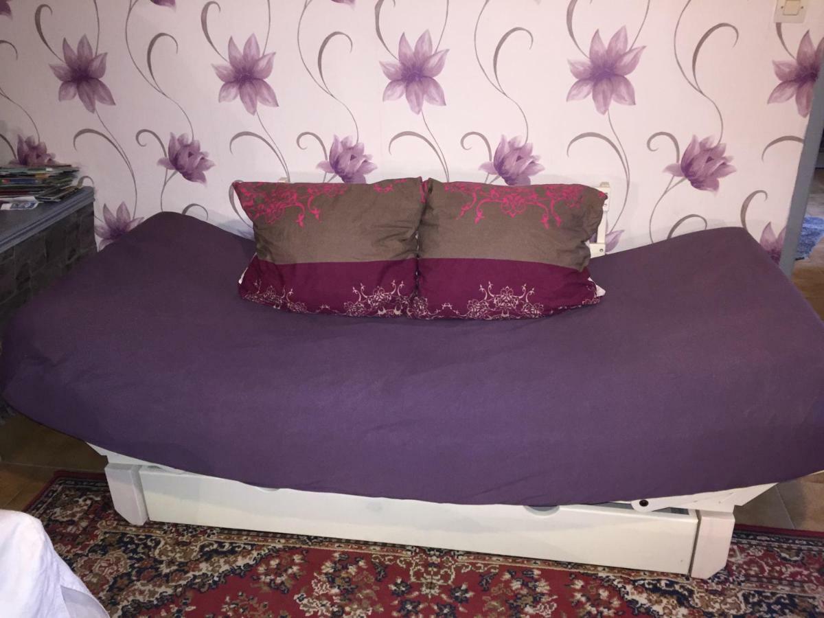 Domaine Jeanne D'Arc Bed and Breakfast Valhuon Esterno foto